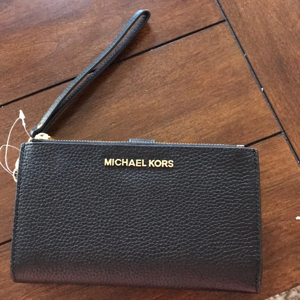 Michael Kors Wristlet/Wallet